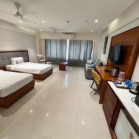 Siara Styles Amba Suites, Ґандінаґар Екстер'єр фото